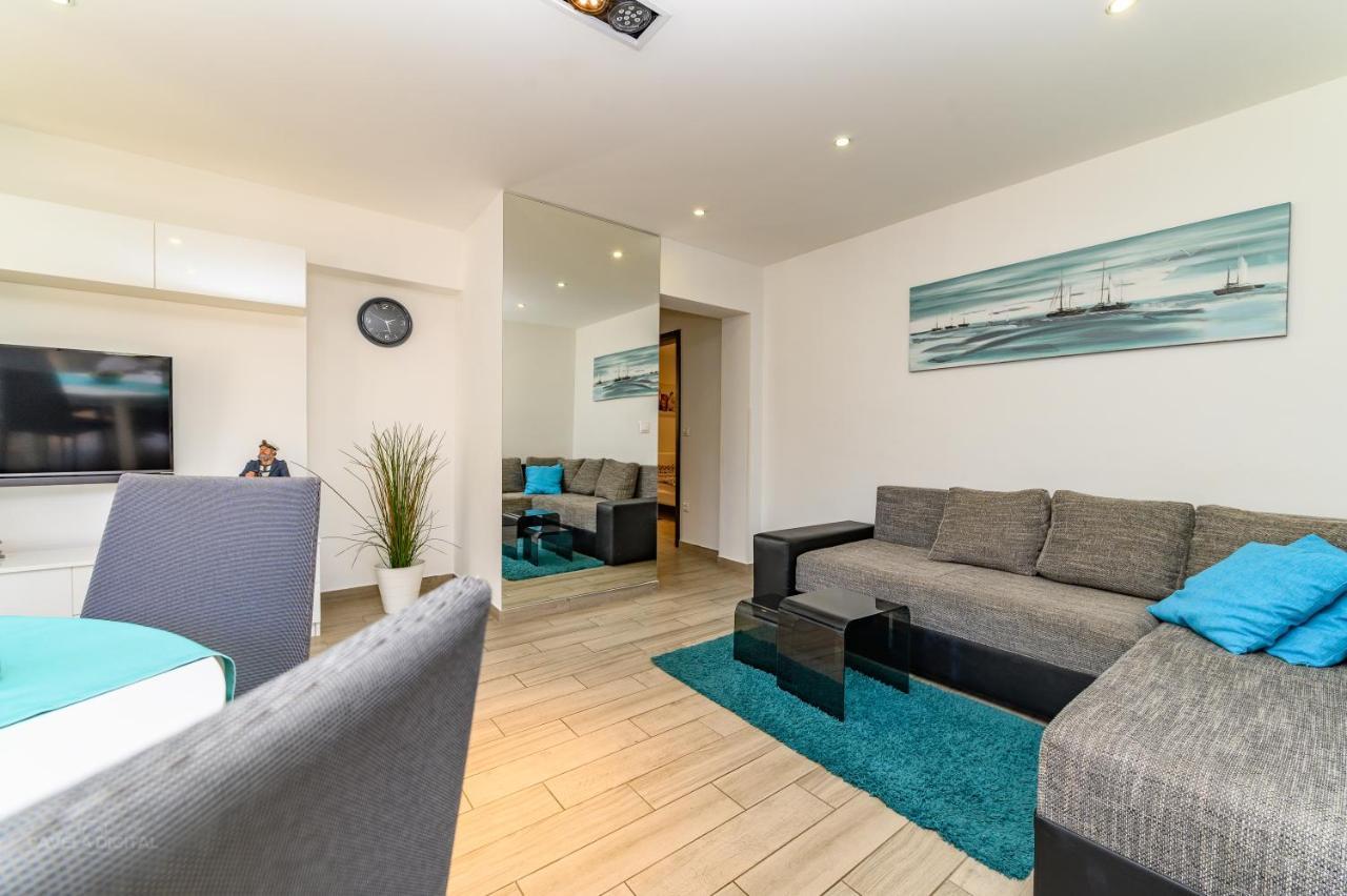 Apartments Maksim And Timon Đảo Krk Ngoại thất bức ảnh