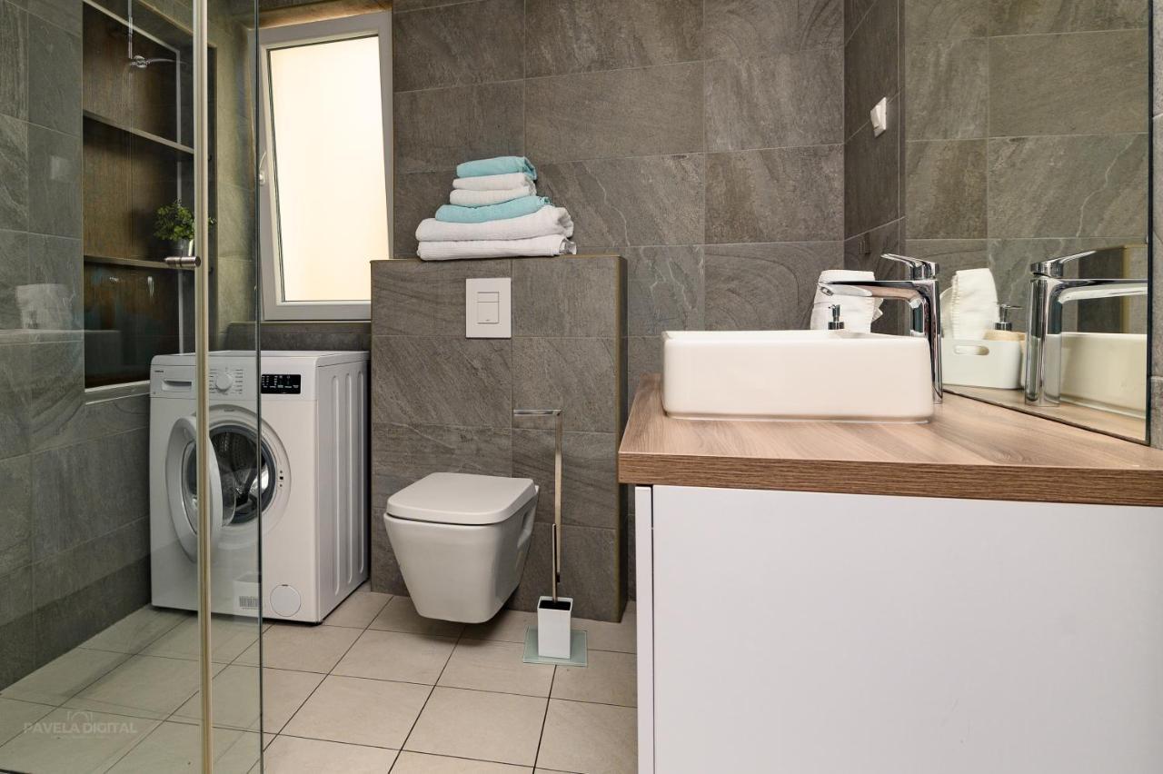 Apartments Maksim And Timon Đảo Krk Ngoại thất bức ảnh
