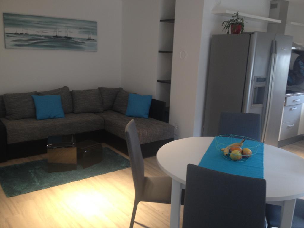 Apartments Maksim And Timon Đảo Krk Ngoại thất bức ảnh
